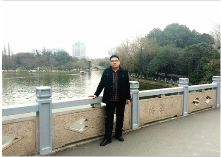 李利斌老师.png