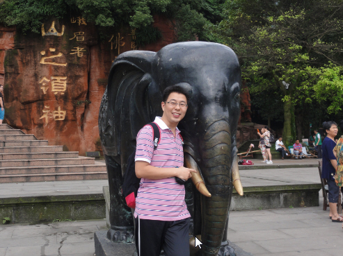 zIaH_1679570487475066861.jpg 王伟老师.jpg