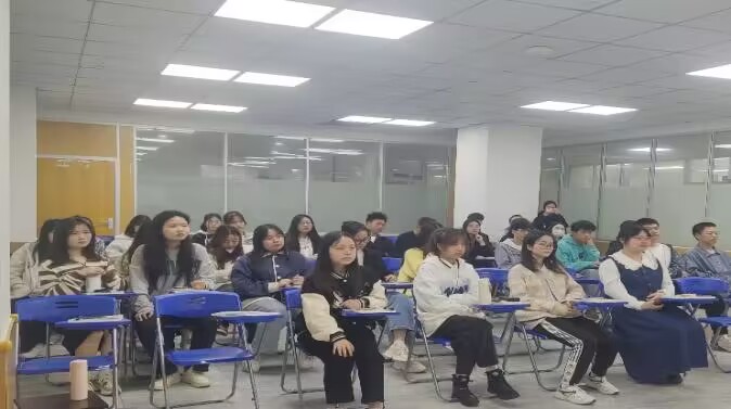 PJIz_1686410056054046073.jpg